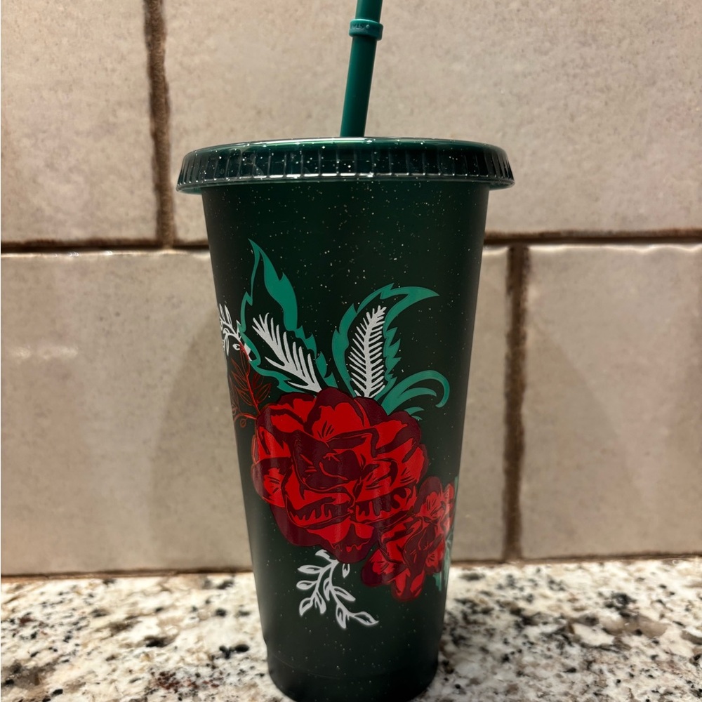 2022 Starbucks Holiday Green Flower 24 Oz Cup With Straw